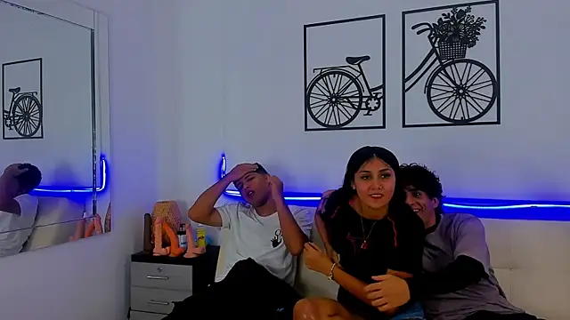 Snapshot of Crazy_porkys chatting on February 10, 2026, 7:35 pm Crazy porkys online show from February 10, 2026, 7:35 pm