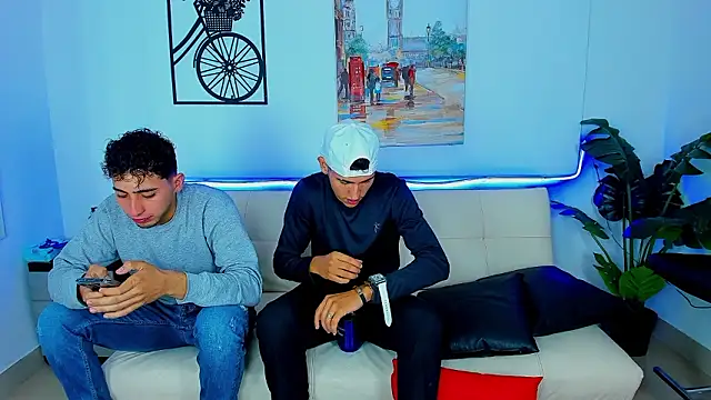 Snapshot of Crazy_porkys chatting on March 13, 2026, 12:32 pm Crazy porkys online show from March 13, 2026, 12:32 pm