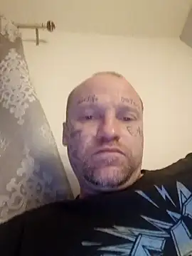 Snapshot of AstralPhase900 chatting on April 7, 2026, 5:09 am AstralPhase900 online show from April 7, 2026, 5:09 am