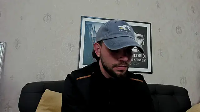 Snapshot of KaneHunter chatting on May 15, 2026, 11:25 pm KaneHunter online show from May 15, 2026, 11:25 pm