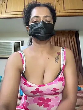 Snapshot of TeddyLover5 chatting on March 15, 2026, 5:53 pm TeddyLover5 online show from March 15, 2026, 5:53 pm