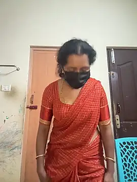 Snapshot of TeddyLover5 chatting on February 13, 2026, 7:03 pm TeddyLover5 online show from February 13, 2026, 7:03 pm