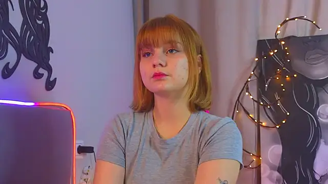 Snapshot of AsiaBritney chatting on November 30, 2025, 7:53 am AsiaBritney online show from November 30, 2025, 7:53 am