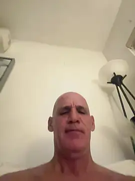 Snapshot of Elosoo chatting on June 20, 2026, 9:36 am Elosoo online show from June 20, 2026, 9:36 am