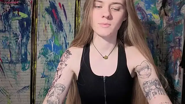 Adell Love online show from April 29, 2026, 5:41 pm