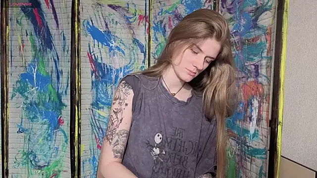 Adell Love online show from May 14, 2026, 3:09 pm