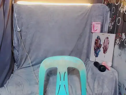 Snapshot of Sweet_kendall_xxx chatting on December 2, 2025, 9:05 pm Sweet kendall xxx online show from December 2, 2025, 9:05 pm