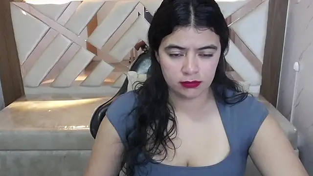 Evangeline b online show from November 30, 2025, 12:50 pm