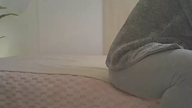 Snapshot of kyono-iyashi chatting on March 7, 2026, 2:44 pm kyono-iyashi online show from March 7, 2026, 2:44 pm