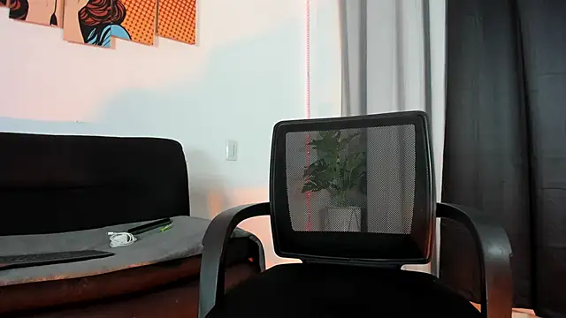 rayder TG online show from February 3, 2026, 1:49 pm