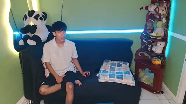 Snapshot of murb_xxx chatting on December 2, 2025, 12:29 pm murb xxx online show from December 2, 2025, 12:29 pm