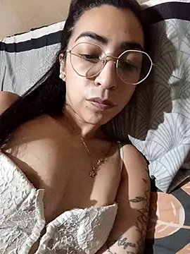 Yani-14 online show from February 12, 2026, 11:26 pm