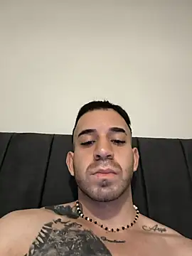 Snapshot of hazarcannn chatting on January 10, 2026, 7:53 pm hazarcannn online show from January 10, 2026, 7:53 pm