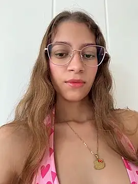 Vanneskk online show from January 8, 2026, 6:47 pm