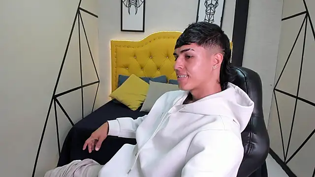 Ethan Jamees online show from February 23, 2026, 7:36 pm