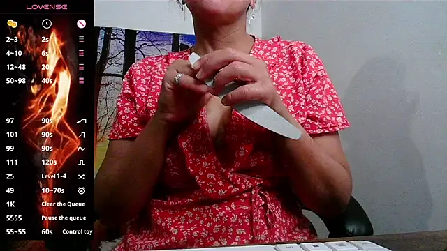 Snapshot of Whisperingfire chatting on July 5, 2026, 8:26 pm Whisperingfire online show from July 5, 2026, 8:26 pm