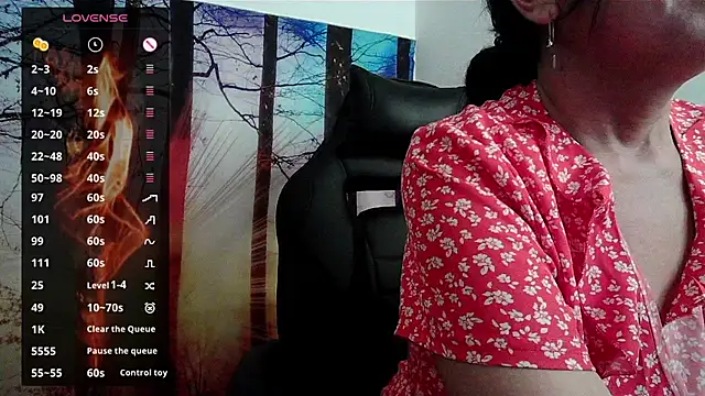 Snapshot of Whisperingfire chatting on August 2, 2026, 8:06 pm Whisperingfire online show from August 2, 2026, 8:06 pm