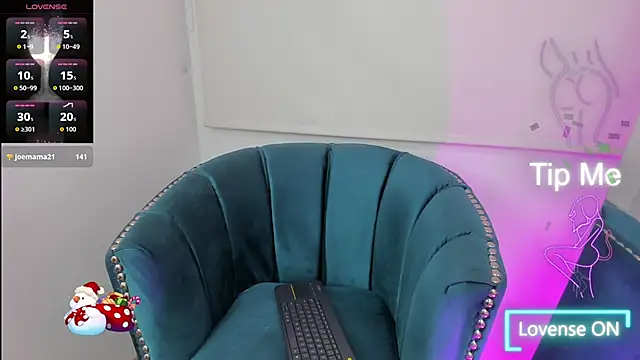 Snapshot of Valery_jame chatting on December 13, 2025, 8:37 pm Valery jame online show from December 13, 2025, 8:37 pm