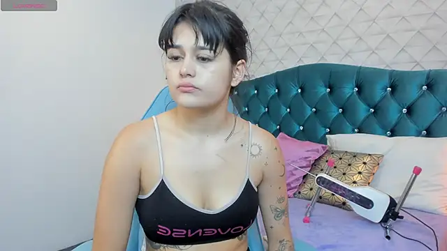Snapshot of Valery_jame chatting on June 26, 2026, 8:03 pm Valery jame online show from June 26, 2026, 8:03 pm