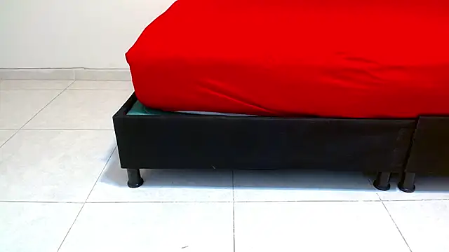 Snapshot of scarlet160920 chatting on December 13, 2025, 8:04 pm scarlet160920 online show from December 13, 2025, 8:04 pm