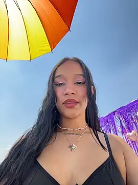 Snapshot of coraline_vera chatting on February 28, 2026, 3:33 pm coraline vera online show from February 28, 2026, 3:33 pm