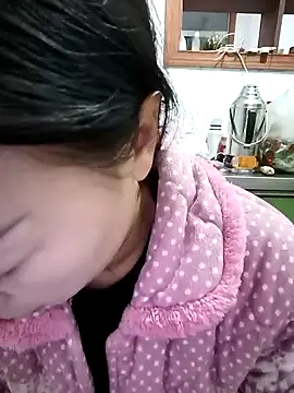 mimi2052 online show from January 6, 2026, 1:09 am