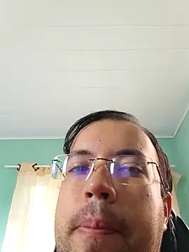 Snapshot of Silvakkfitk chatting on March 21, 2026, 10:52 am Silvakkfitk online show from March 21, 2026, 10:52 am