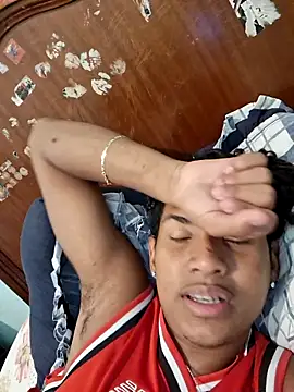 nvh18Aklzim online show from April 3, 2026, 5:03 am