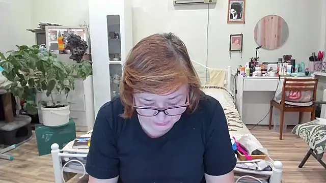 Snapshot of rekelme chatting on November 28, 2025, 6:08 pm rekelme online show from November 28, 2025, 6:08 pm