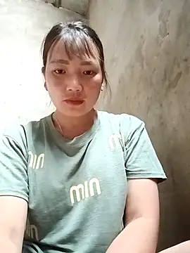 Snapshot of Maymayx2 chatting on December 14, 2025, 12:11 pm Maymayx2 online show from December 14, 2025, 12:11 pm