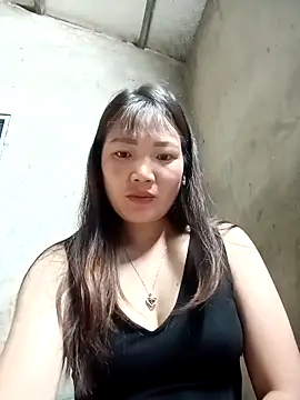 Snapshot of Maymayx2 chatting on December 4, 2025, 12:20 am Maymayx2 online show from December 4, 2025, 12:20 am