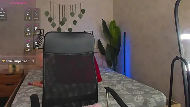 Snapshot of Alicia_Hars chatting on June 24, 2026, 12:09 am Alicia Hars online show from June 24, 2026, 12:09 am