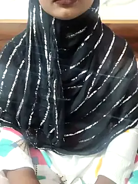 Snapshot of Zoyaa-Zubair chatting on December 2, 2025, 11:12 am Zoyaa-Zubair online show from December 2, 2025, 11:12 am