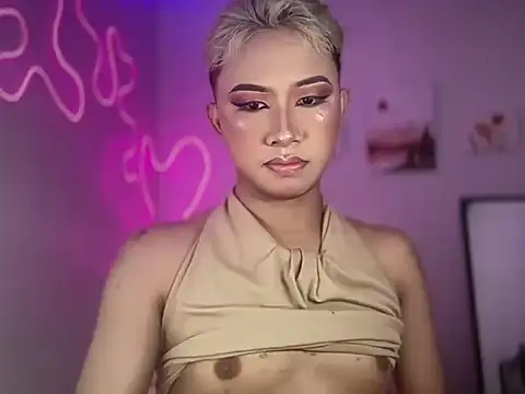 asiantwink0000 online show from May 3, 2026, 5:23 am