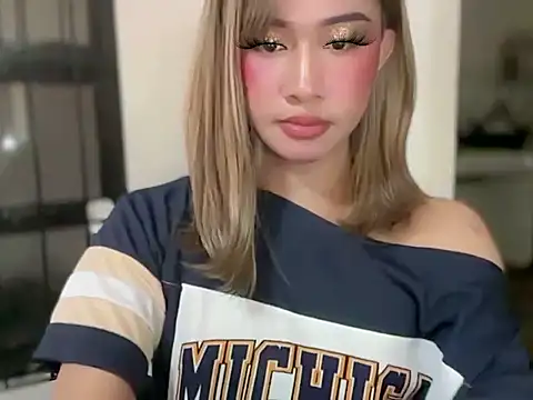 asiantwink0000 online show from July 13, 2026, 8:46 am