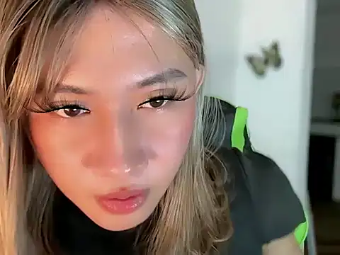 asiantwink0000 online show from July 25, 2026, 2:41 am