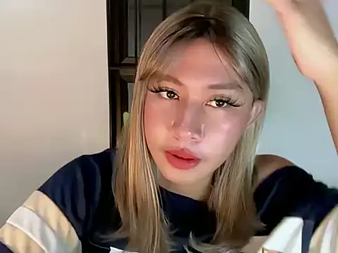 asiantwink0000 online show from July 15, 2026, 10:17 pm