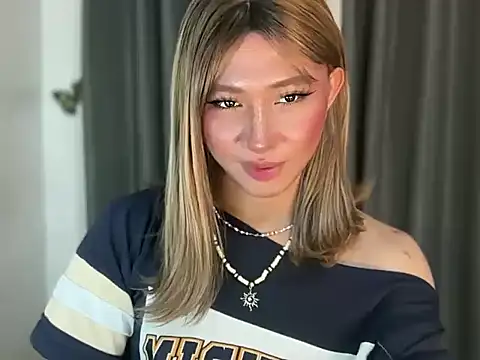 asiantwink0000 online show from July 28, 2026, 6:20 pm