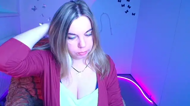 Amanda Swannn online show from May 4, 2026, 6:06 am
