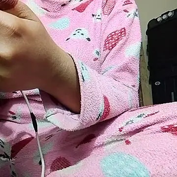 Your pinki 19 online show from February 12, 2026, 4:29 pm