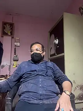 Saxymood1111 online show from February 21, 2026, 5:15 pm