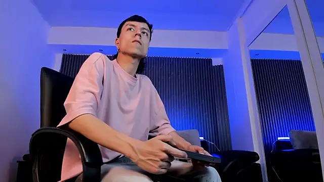 Bastthianxxx online show from November 29, 2025, 7:58 pm