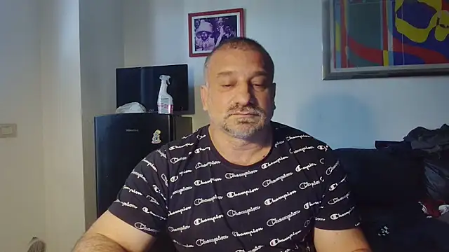 Mauro7788 online show from May 10, 2026, 10:41 am