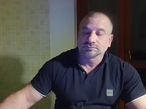 Mauro7788 online show from May 4, 2026, 11:29 pm
