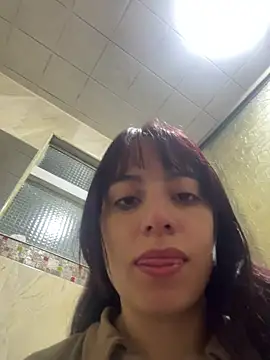 Snapshot of Mia_fiire chatting on June 17, 2026, 3:50 am Mia fiire online show from June 17, 2026, 3:50 am