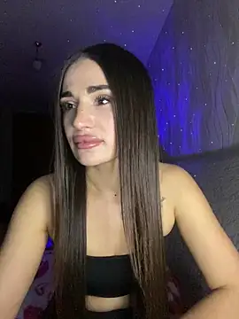 MonikaSi online show from March 4, 2026, 6:15 pm