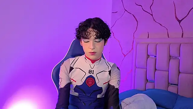 SthepanodiMonaco online show from March 6, 2026, 3:23 am