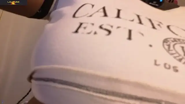 Snapshot of GraceMaaceey chatting on April 9, 2026, 1:07 am GraceMaaceey online show from April 9, 2026, 1:07 am