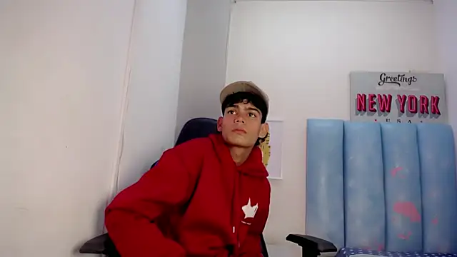 Snapshot of Lil_babyyy_ chatting on December 15, 2025, 2:06 am Lil babyyy online show from December 15, 2025, 2:06 am