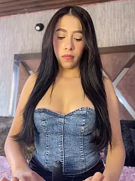 MiaScott Pink online show from January 19, 2026, 4:22 pm